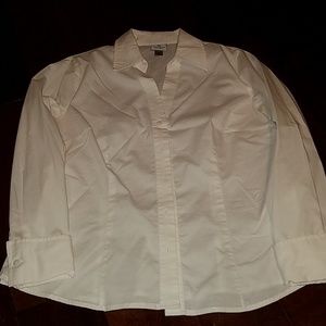 Worthington ladies Dress Blouse